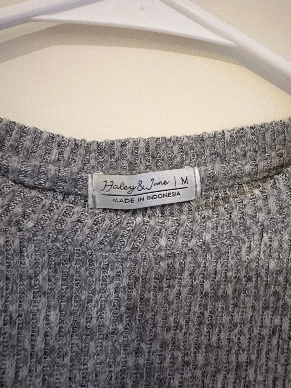 Grey Ribbed Long-Sleeve Knit Dress - Picture 3 of 3